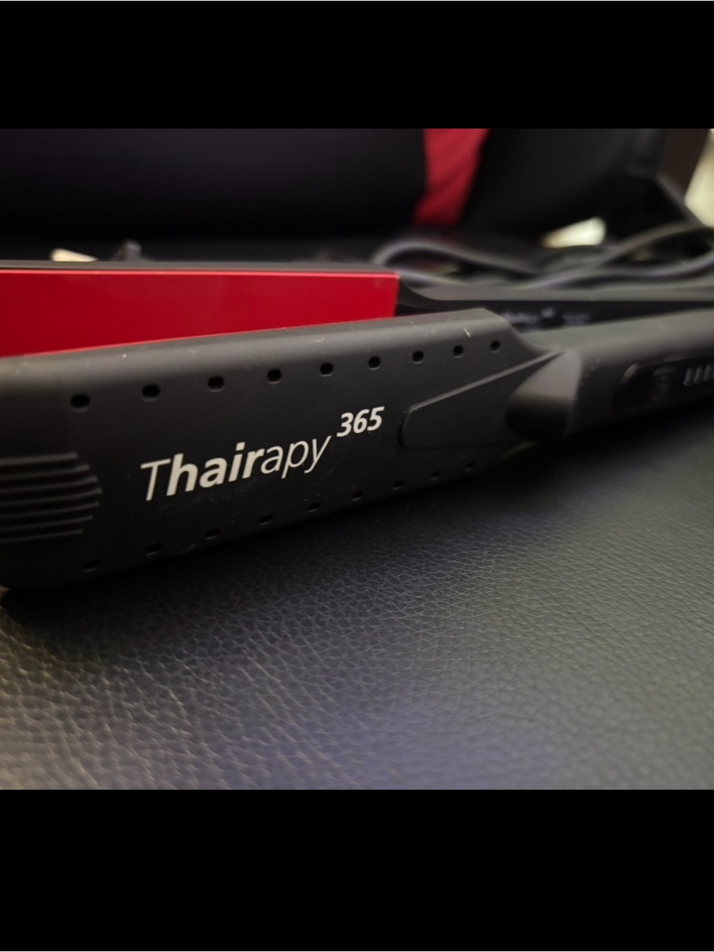 Thairapy 365 Black and Red Hair Straightener